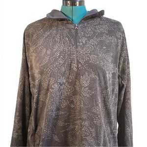 Brand new Columbia fleece pullover, white on black. Never worn!